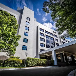 https://crowne-plaza-canberra.hotels-canberra.com